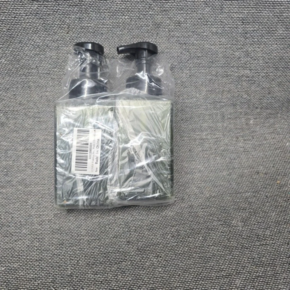 UUJOLY Foaming Soap Dispenser 2 Pack Green Square Refillable Plastic Pump Bottle